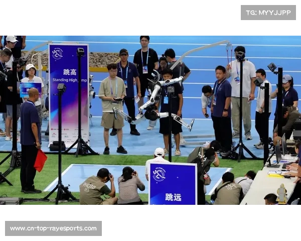 “无锡具身智能机器人运动会超150选手参赛,人形竞技促技术突破” “无锡具身智能机器人运动会超150选手参赛,人形竞技促技术突破”