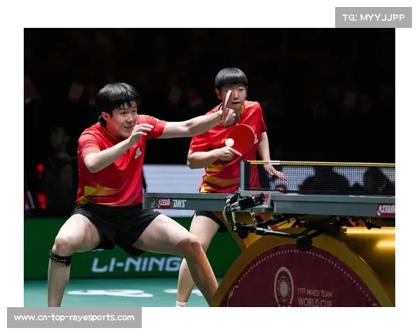 中国乒乓球队王楚钦-孙颖莎混双组合备战大满贯